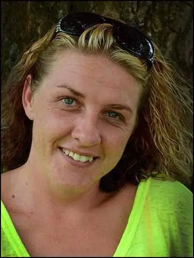 anderson amanda bond Amanda Bond Anderson2